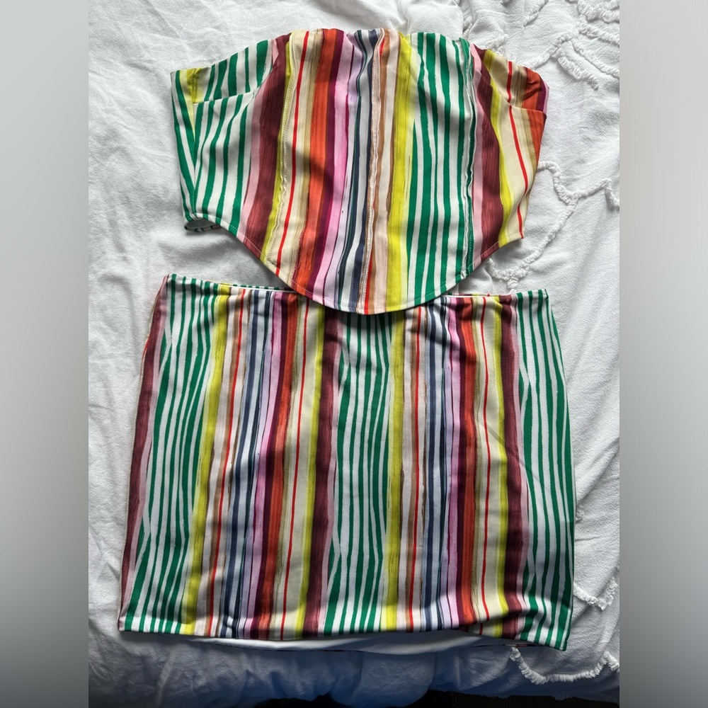 Two piece set